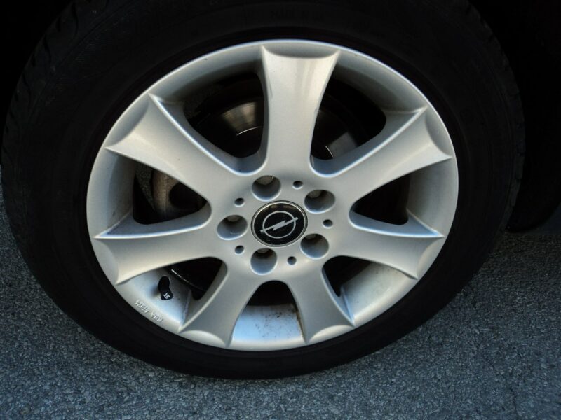 Opel Meriva sprzedam OPLA MERIVE,zareje,ubeziecz.bogata wersja II (2010-)