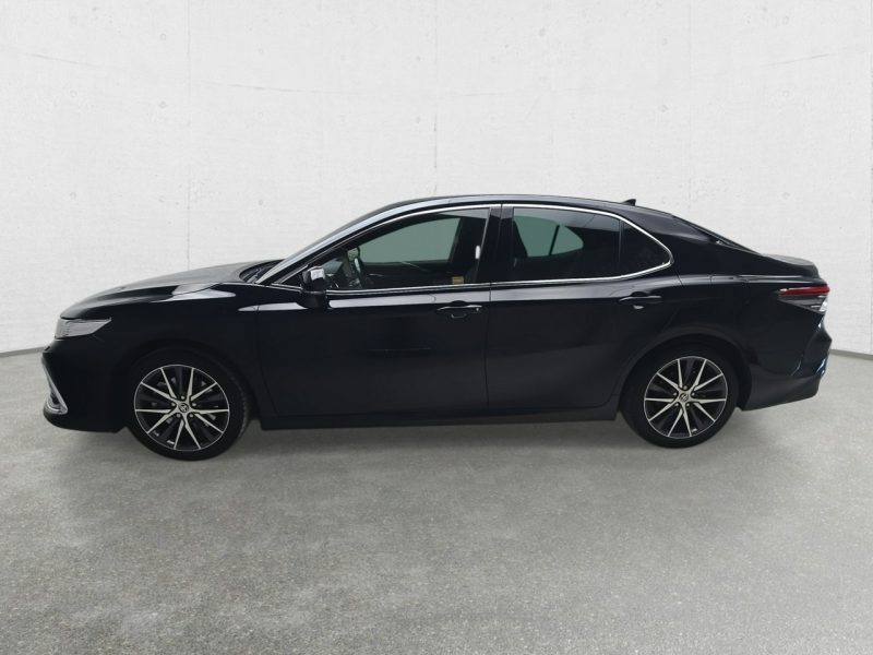 Toyota Camry IX (2018-)
