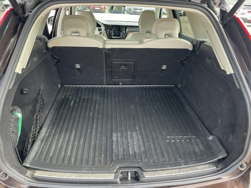 Volvo XC 60 II (2017-)