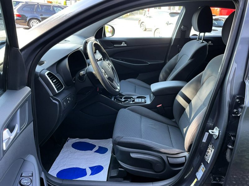 Hyundai Tucson LED, Klimatyzacja, Nawigacja, Tempomat, Asystent Pasa, CarPlay, 4x4 III (2015-2020)