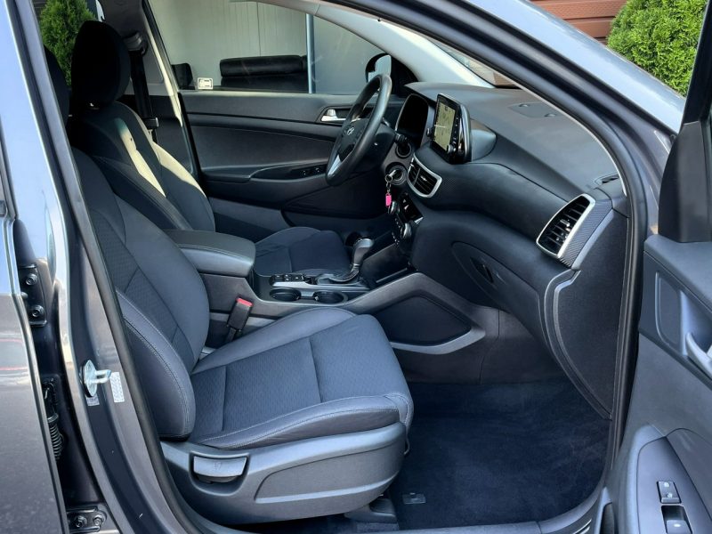 Hyundai Tucson LED, Klimatyzacja, Nawigacja, Tempomat, Asystent Pasa, CarPlay, 4x4 III (2015-2020)