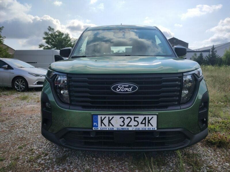 Ford Tourneo Courier Inna