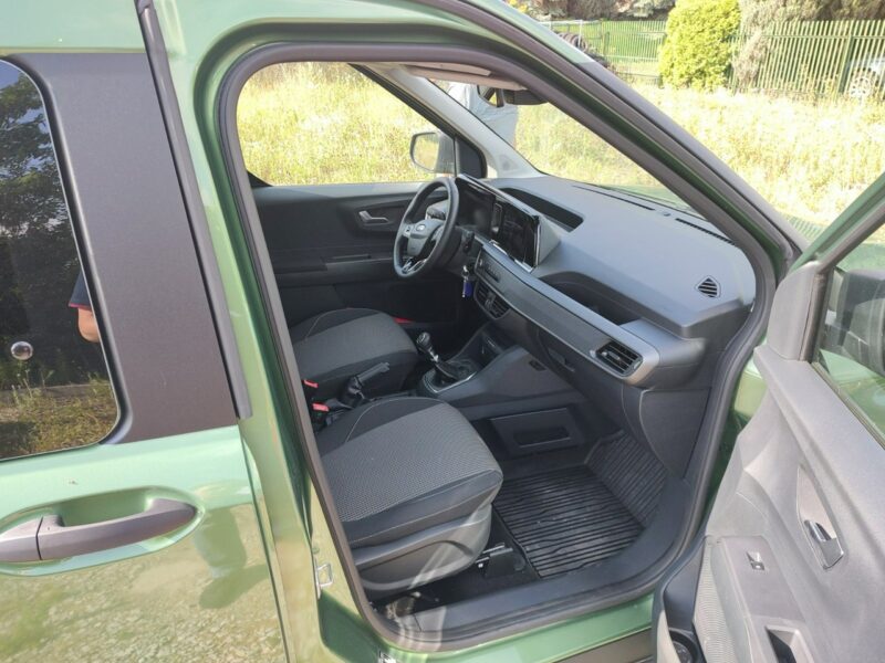 Ford Tourneo Courier Inna