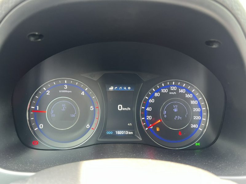 Hyundai i40 1.6 CRDI 136 KM Wagon Business Ksenon Salon PL 1wł. FV23%