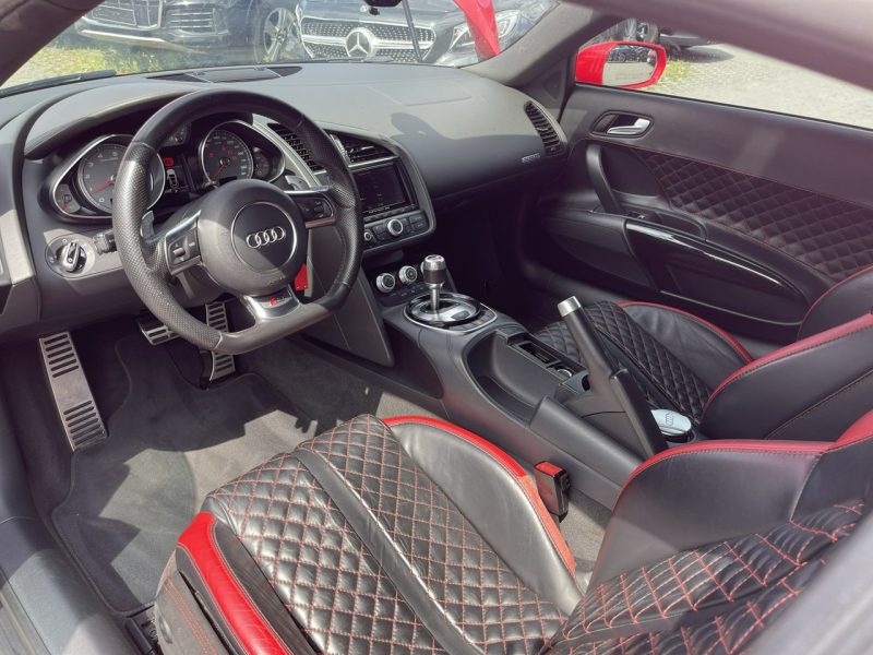 Audi R8 Quattro V8 Redign Selection 430KM
