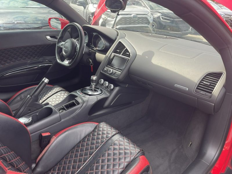 Audi R8 Quattro V8 Redign Selection 430KM