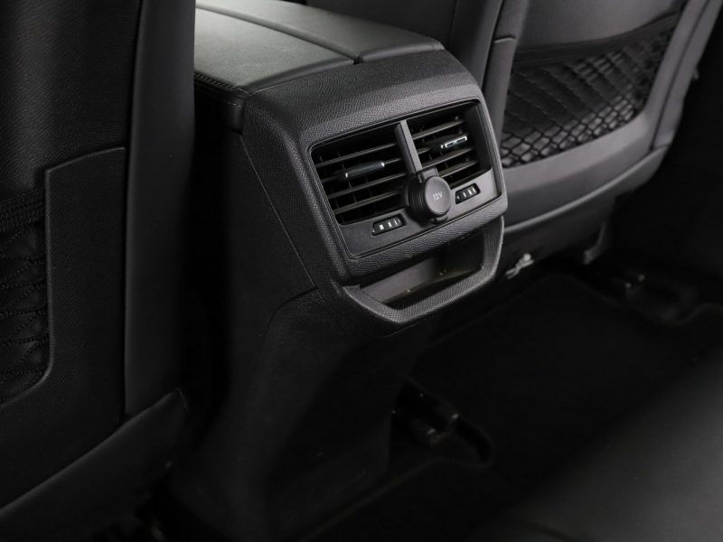 Peugeot 3008 Allure Business automat virtual półskóra panorama kamera180 navi tempo II (2016-)