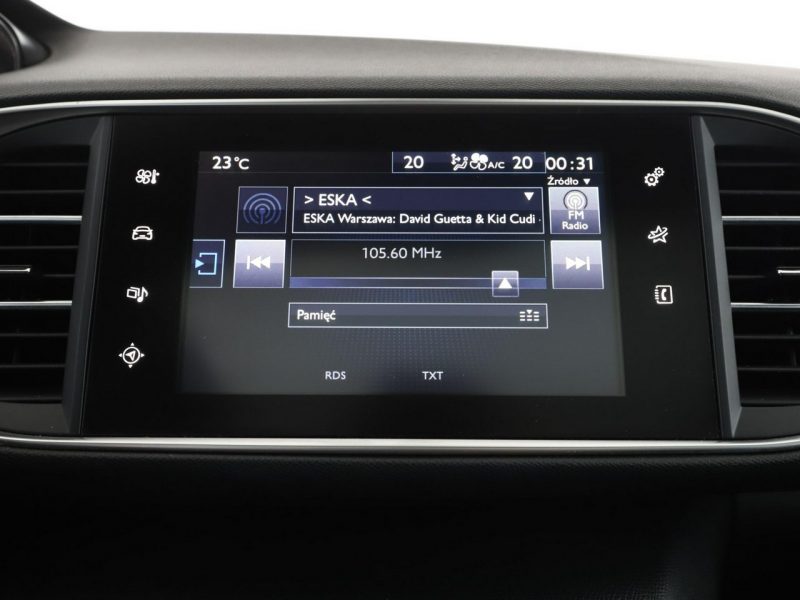 Peugeot 308 GT-Line automat 180KM navi grzane fotele alcantara PDC tempomat FullLE T9 (2014-2021)
