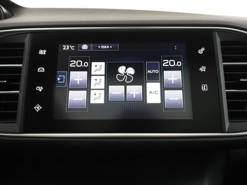 Peugeot 308 GT-Line automat 180KM navi grzane fotele alcantara PDC tempomat FullLE T9 (2014-2021)