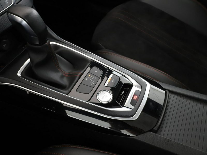 Peugeot 308 GT-Line automat 180KM navi grzane fotele alcantara PDC tempomat FullLE T9 (2014-2021)