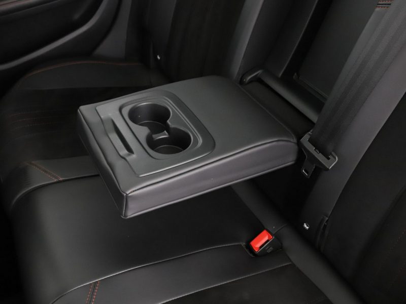 Peugeot 308 GT-Line automat 180KM navi grzane fotele alcantara PDC tempomat FullLE T9 (2014-2021)