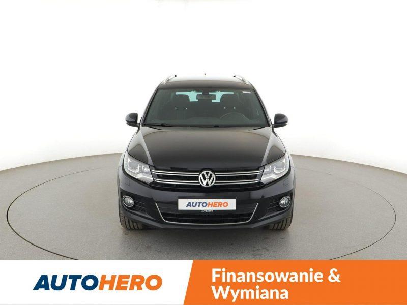 Volkswagen Tiguan BI-Xenon klima auto grzane fotele hak navi bluetooth I (2007-2016)