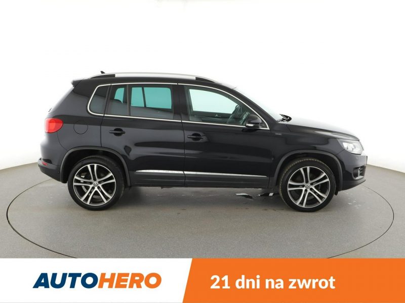 Volkswagen Tiguan BI-Xenon klima auto grzane fotele hak navi bluetooth I (2007-2016)