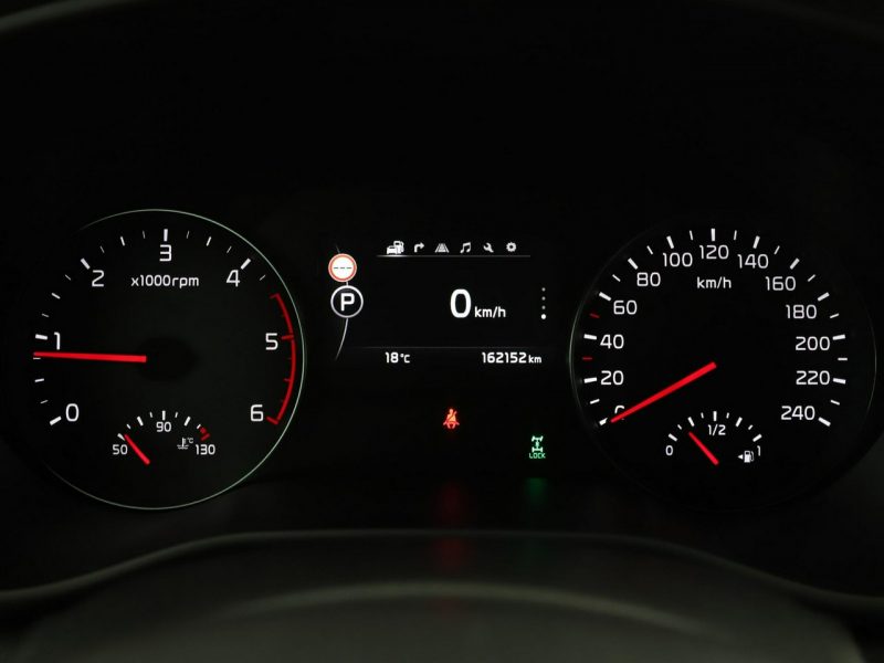 Kia Sportage 4x4 automata bi-xenon skóra panorama navi kamery klima auto IV (2016-2021)