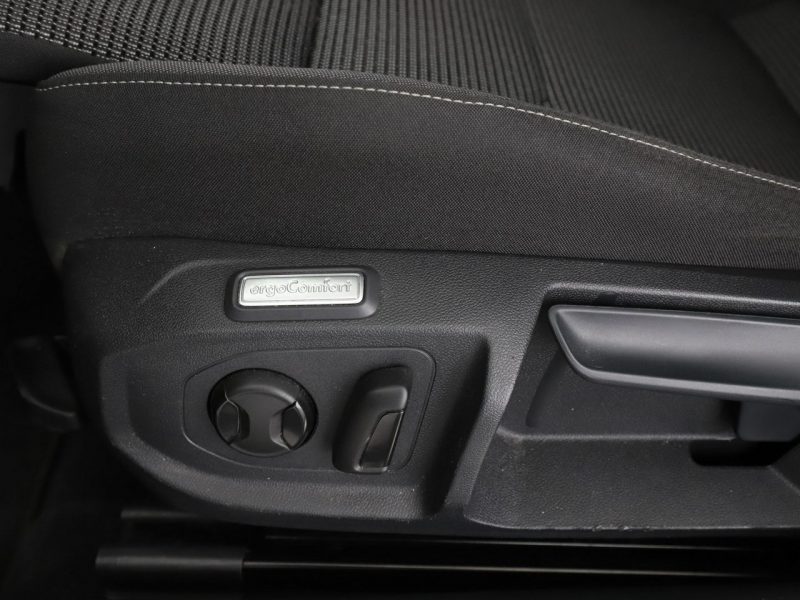 Volkswagen Arteon automat navi PDC-kamera climatronic tempomat