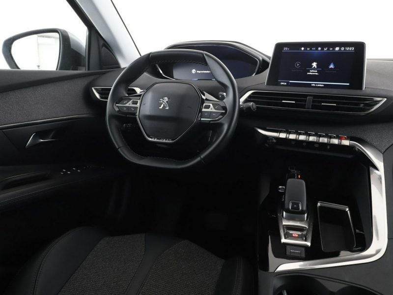 Peugeot 3008 Automat PDC tempomat klima auto navi bluetooth II (2016-)