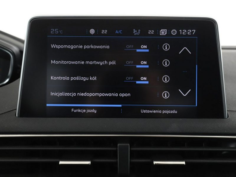 Peugeot 3008 Automat PDC tempomat klima auto navi bluetooth II (2016-)