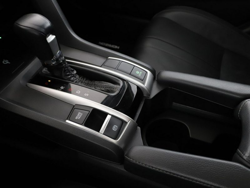 Honda Civic Executive automat skóra navi kamera grane fotele ACC LED X (2017-2021)