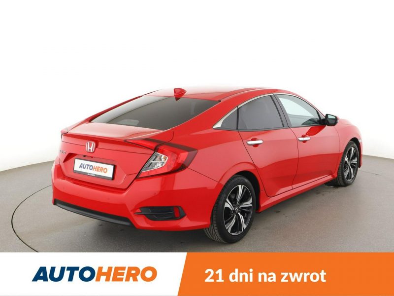 Honda Civic Executive automat skóra navi kamera grane fotele ACC LED X (2017-2021)