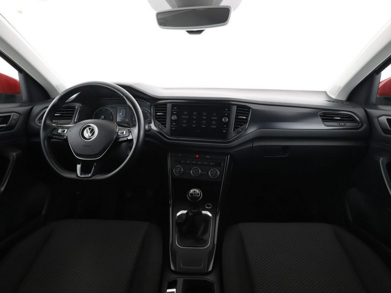 Volkswagen T-Roc navi klima auto grzane fotele czujniki parkowania