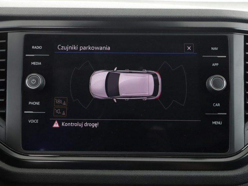 Volkswagen T-Roc navi klima auto grzane fotele czujniki parkowania