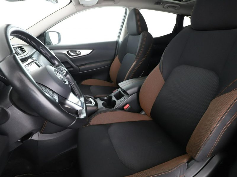 Nissan Qashqai Automat full LED panorama tempomat klima auto navi bluetooth II (2013-2021)