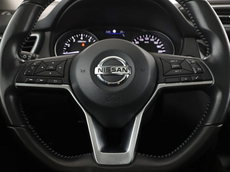 Nissan Qashqai Automat full LED panorama tempomat klima auto navi bluetooth II (2013-2021)