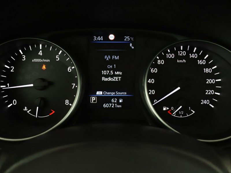 Nissan Qashqai Automat full LED panorama tempomat klima auto navi bluetooth II (2013-2021)