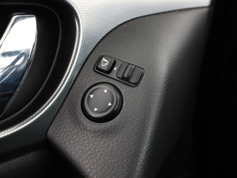 Nissan Qashqai Automat full LED panorama tempomat klima auto navi bluetooth II (2013-2021)