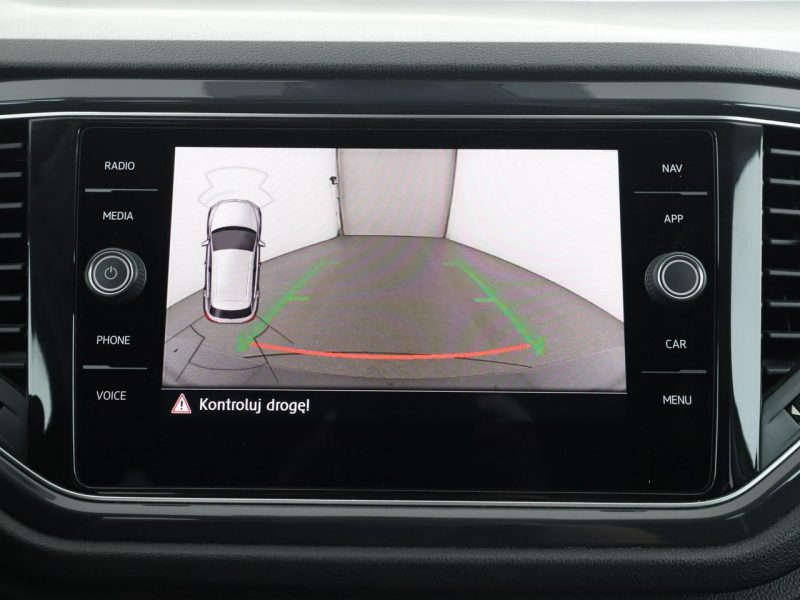 Volkswagen T-Roc Carat 4motion automat virtual PDC-kamera climatronic navi ACC LED