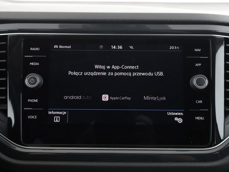Volkswagen T-Roc Carat 4motion automat virtual PDC-kamera climatronic navi ACC LED