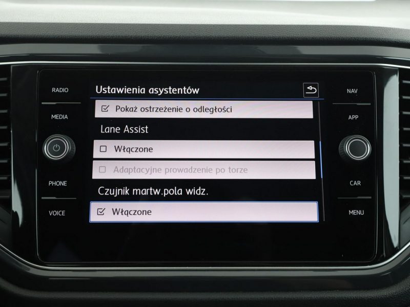 Volkswagen T-Roc Carat 4motion automat virtual PDC-kamera climatronic navi ACC LED