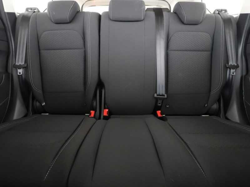 Ford Kuga PDC klima auto grzana szyba navi bluetooth hak II (2012-)