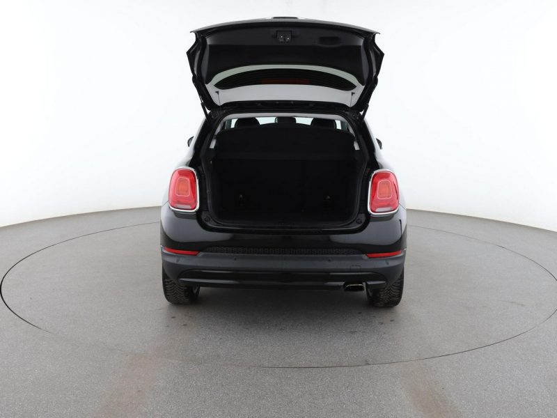 Fiat 500x navi klima auto bi-xenon grzane fotele czujniki parkowania