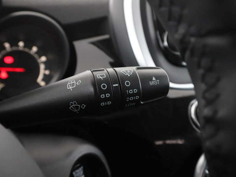 Fiat 500x navi klima auto bi-xenon grzane fotele czujniki parkowania