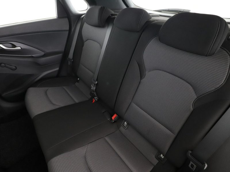 Hyundai i30 1.4 MPI niski przebieg klima ks.serwisowa tempomat asystent pasa ruchu III (2017-)