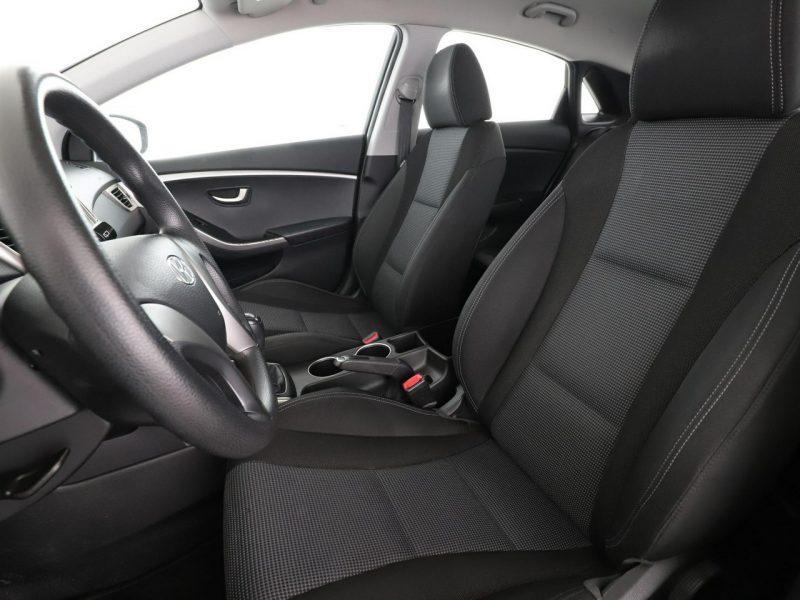 Hyundai i30 LIFT 1.4i 6MT Benzyna Klimatyzacja Komputer Elektryka ESP LED II (2012 - 2016)