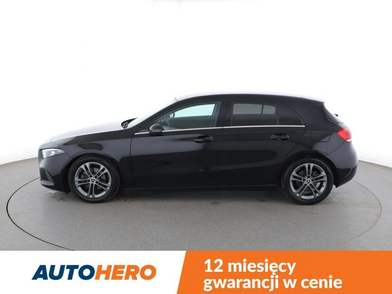 Mercedes A 180 automat full LED półskóra klima auto kamera cofania W177 (2018-)