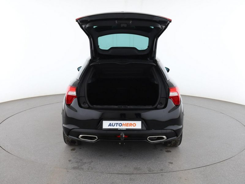 DS Automobiles DS 5 automat full LED skóra/alcantara navi klima auto hak