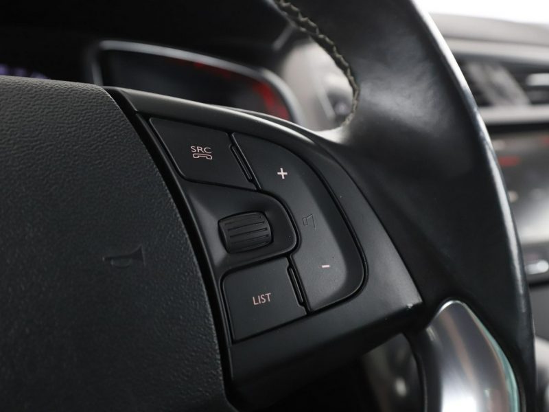 DS Automobiles DS 5 automat full LED skóra/alcantara navi klima auto hak