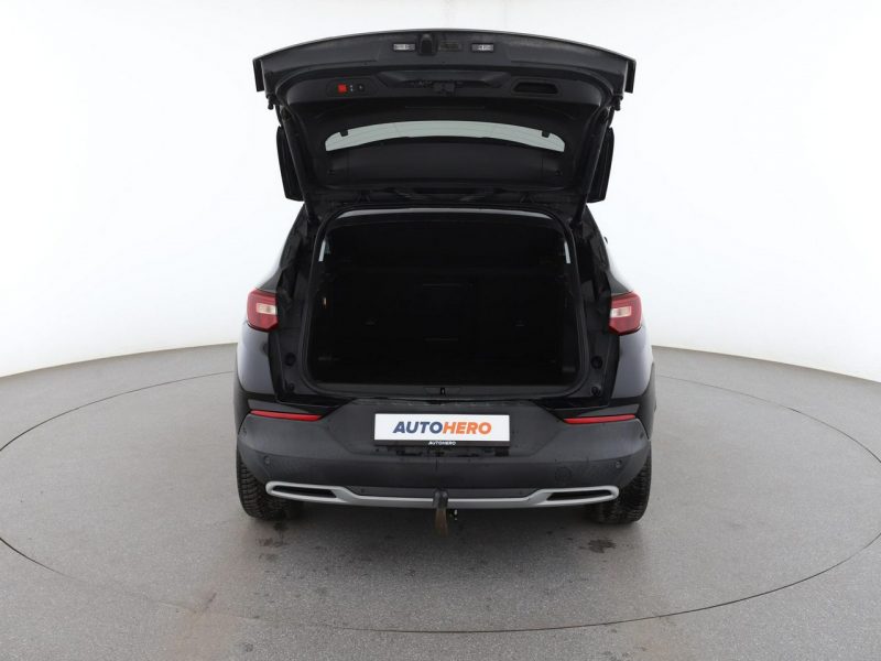 Opel Grandland X Ultimate automat 177KM skóra panorama grzane fotele navi kamera LED De