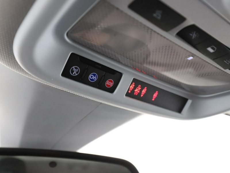 Opel Grandland X Ultimate automat 177KM skóra panorama grzane fotele navi kamera LED De