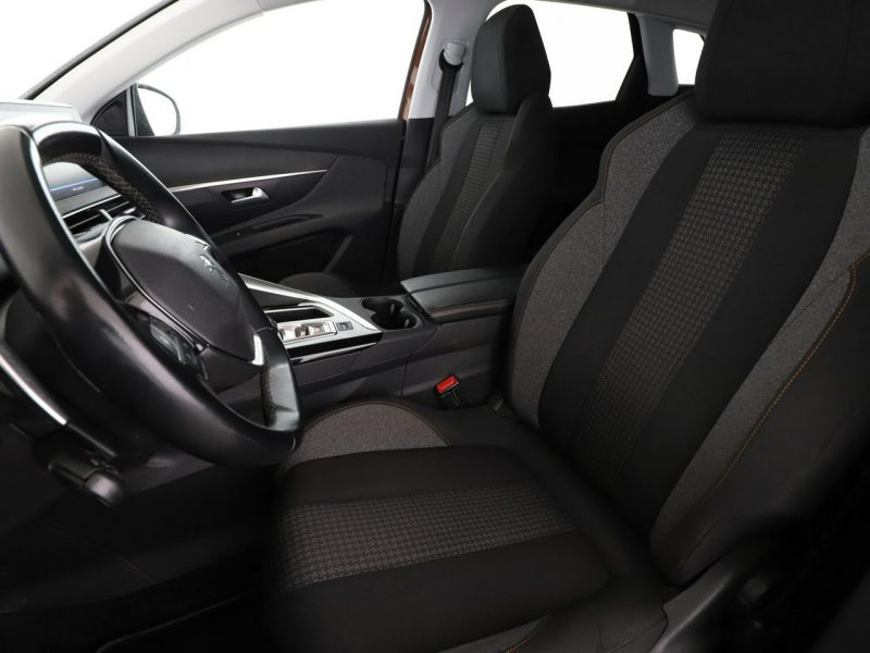Peugeot 3008 1.5 HDi Automat Business Klimatyzacja Nawigacja Tempomat Kamera LED II (2016-)