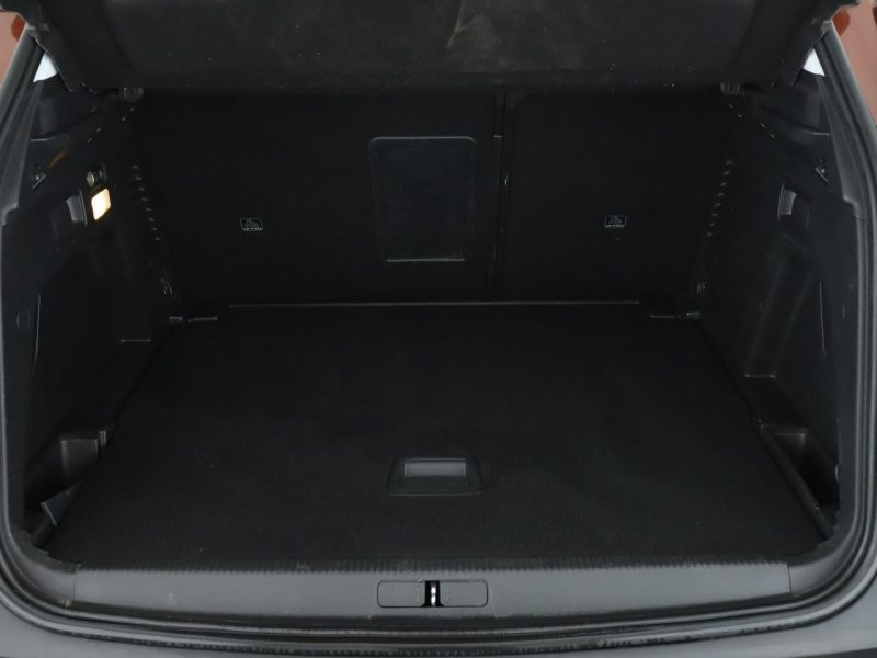 Peugeot 3008 1.5 HDi Automat Business Klimatyzacja Nawigacja Tempomat Kamera LED II (2016-)