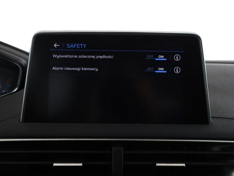 Peugeot 3008 1.5 HDi Automat Business Klimatyzacja Nawigacja Tempomat Kamera LED II (2016-)