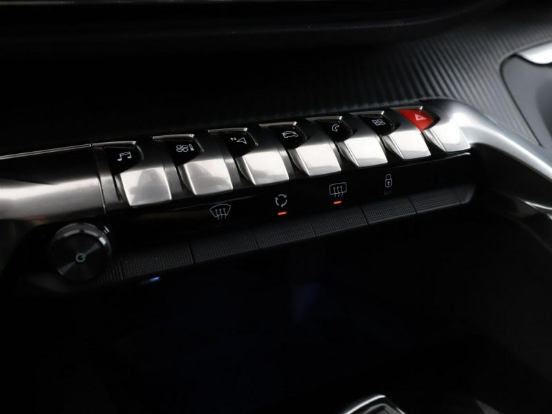 Peugeot 3008 1.5 HDi Automat Business Klimatyzacja Nawigacja Tempomat Kamera LED II (2016-)