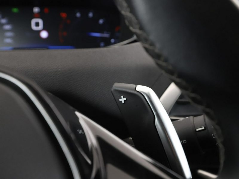 Peugeot 3008 1.5 HDi Automat Business Klimatyzacja Nawigacja Tempomat Kamera LED II (2016-)