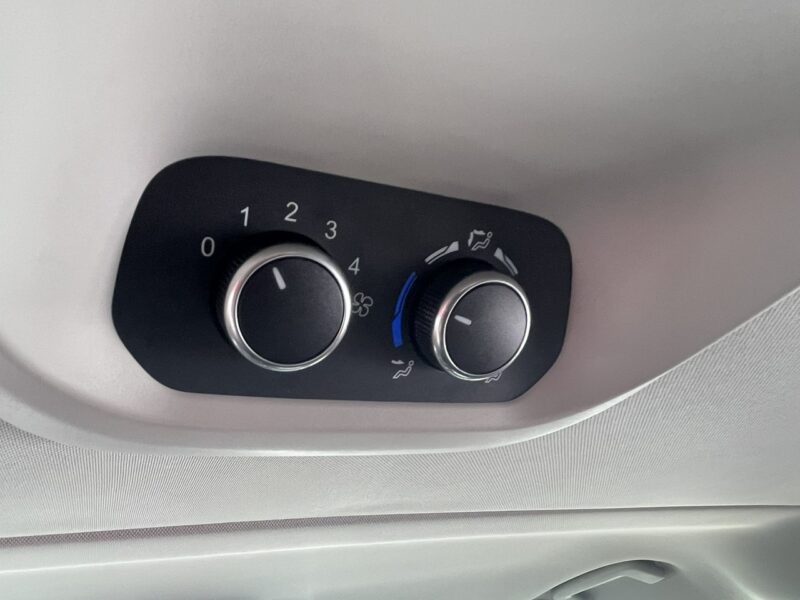 Ford Tourneo Custom Automat podgrzewanie Skóra 8 osobowy