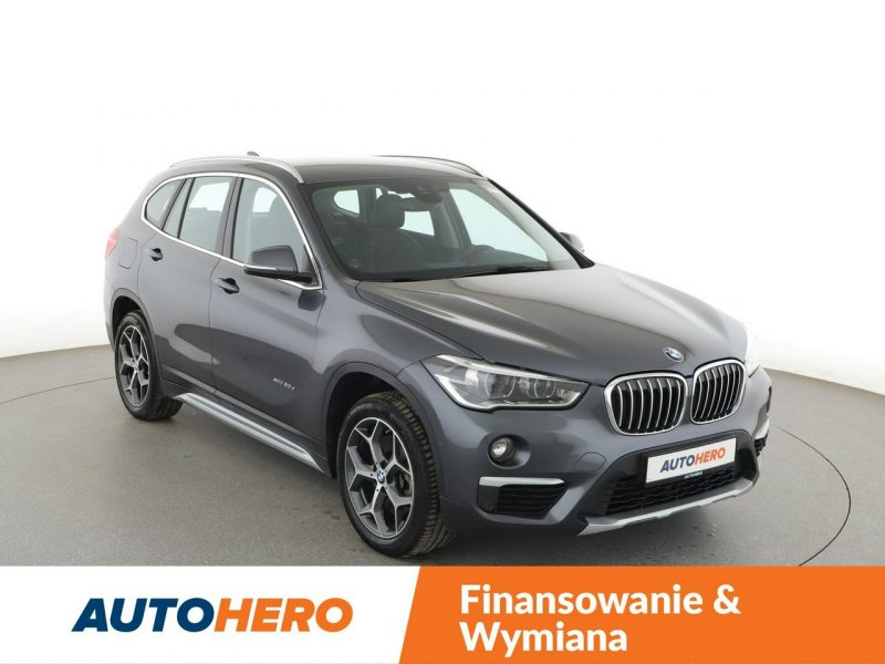 BMW X1 4x4 full LED navi półskóra grzane fotele czujniki parkowania II (F48) (2015-)