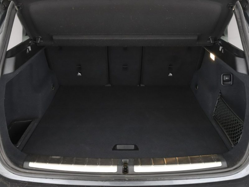BMW X1 4x4 full LED navi półskóra grzane fotele czujniki parkowania II (F48) (2015-)